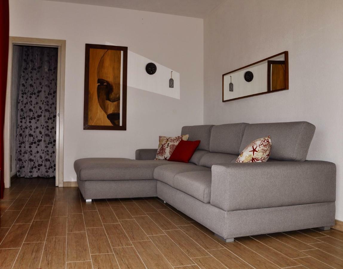 Casa Duminicheddha, Mare E Relax In Gallura Bassacutena 外观 照片